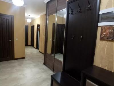 квартира за адресою Вадима Гетьмана вул., 30-Б
