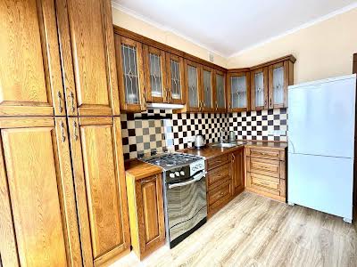 квартира за адресою Метрологічна вул., 58