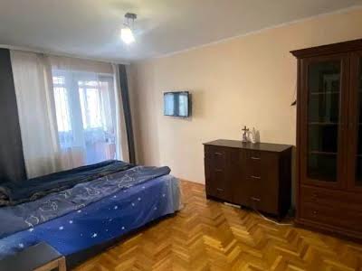 квартира по адресу Евгения Патона ул., 8