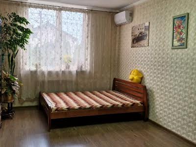 квартира по адресу Черкасская ул., 10