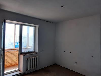 квартира за адресою Срібнокільська вул., 12