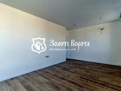 квартира за адресою Молодіжна вул., 4