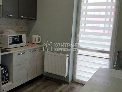 квартира за адресою Борткевича вул., 9