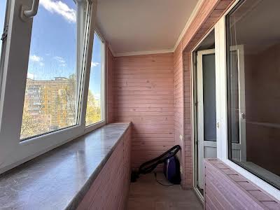 квартира по адресу Янтарная ул., 73