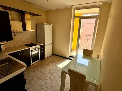 квартира за адресою Регенераторна вул., 5