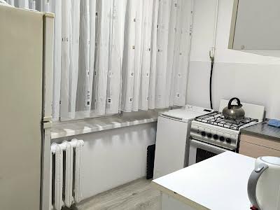 квартира за адресою Солом'янська пл., 27