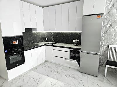 квартира за адресою Драгоманова вул., 31-А