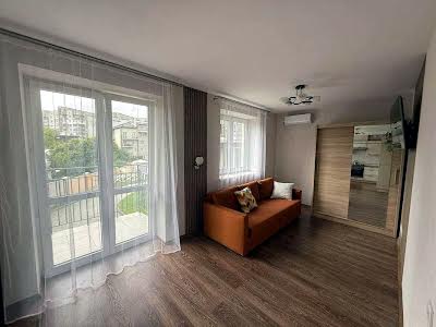 квартира за адресою Джерельна вул., 33