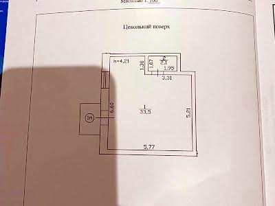 комерційна за адресою Михайлівська вул., 8