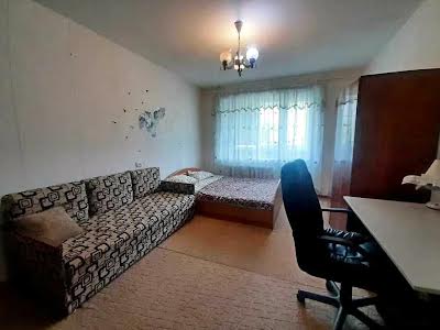 квартира за адресою Героїв просп., 23