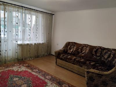квартира за адресою Лучакеівського, 11