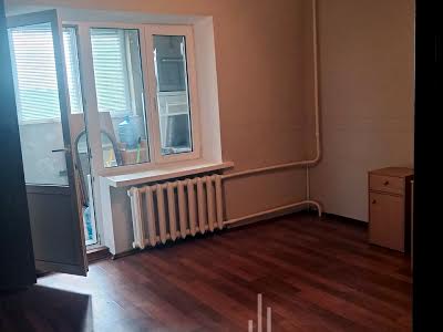 квартира за адресою Новаторів вул., 9