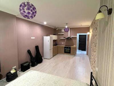квартира за адресою Зарічна вул., 3-А