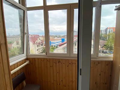 квартира за адресою Чорновола вул., 99