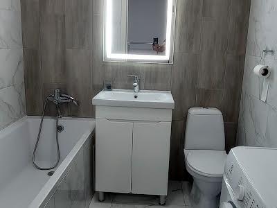 квартира по адресу Героев Небесной Сотни просп., 38