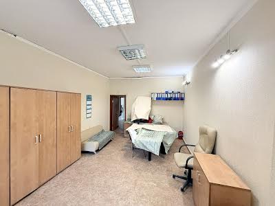 квартира за адресою Антоновича вул. (Горького), 72