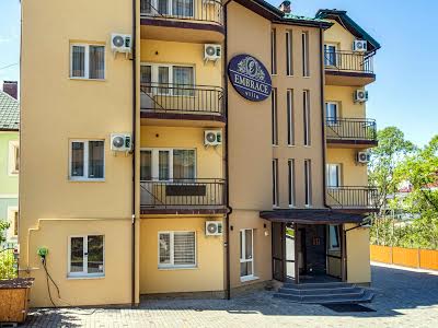 комерційна за адресою Роксолани вул., 24 а