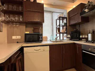 квартира за адресою Стадіонна вул., 21/1