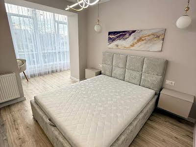 квартира за адресою Миру вул., 100