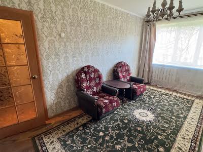 квартира за адресою Космонавтів вул., 3