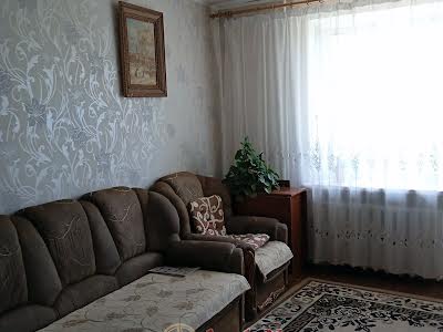 квартира за адресою Добровольського, 136