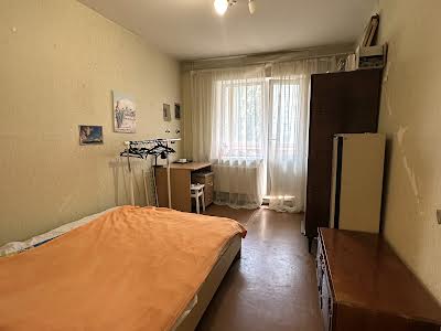 квартира за адресою Микільсько-Слобідська вул., 4