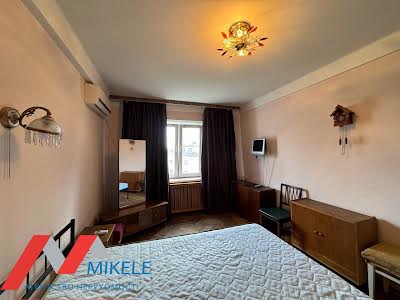 квартира за адресою ул. Митрополита Василя Липківського, 9