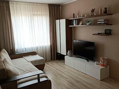 квартира за адресою Софії Русової вул., 3-В