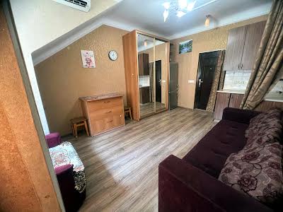 комната по адресу Освіти ул., 18