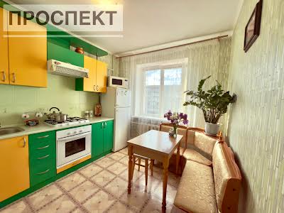 квартира по адресу Героев Крут ул. (Черепіна), 76