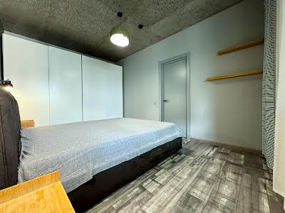 квартира за адресою Олени Пчілки вул., 8