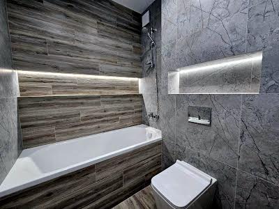 квартира за адресою Співдружності вул., 7