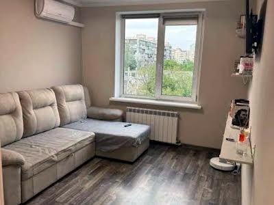 квартира за адресою Павла Тичини просп., 13