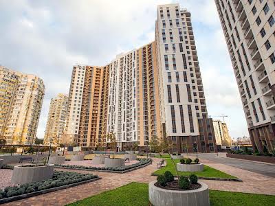 квартира за адресою Краснова вул., 3