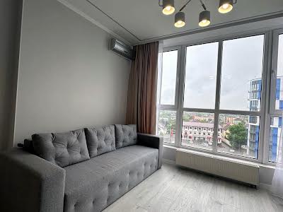 квартира за адресою Центральна вул., 21