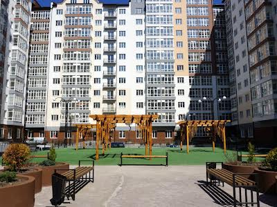 квартира по адресу Высочана ул., 18