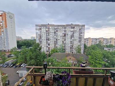 квартира за адресою Пантелеймона Куліша вул. (Челябінська), 15