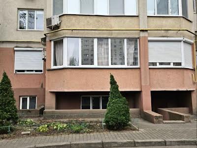 комерційна за адресою Костанді вул., 199А