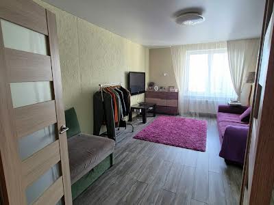 квартира за адресою Академіка Глушкова просп., 9-В