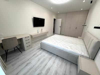 квартира за адресою Золотоустівська вул., 27