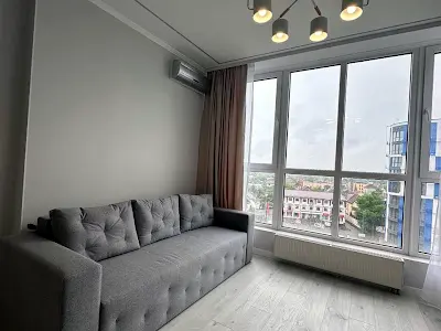 квартира за адресою Центральна вул., 21