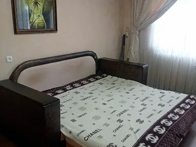 квартира за адресою Автозаводська вул., 67