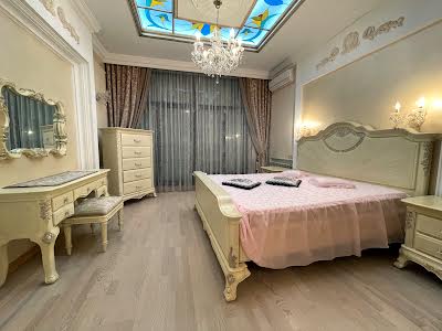квартира за адресою Аркадійське плато вул. (Гагаринське плато), 5/3