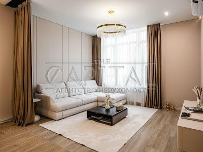 квартира за адресою Річкова вул., 4
