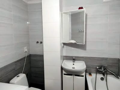 квартира за адресою Юності вул., 9