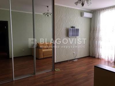 квартира за адресою Драгоманова вул., 40-З