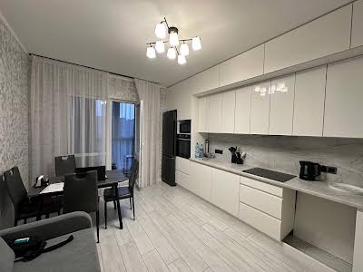 квартира за адресою Ревуцького вул., 54б