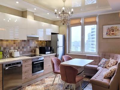 квартира за адресою Олени Пчілки вул., 6