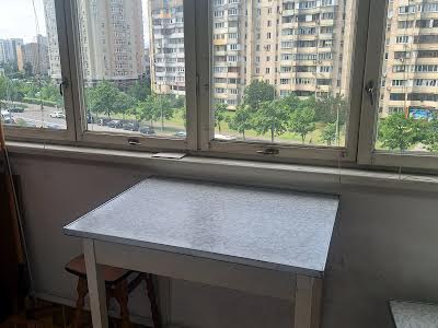 квартира за адресою Драгоманова вул., 17