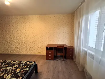 квартира за адресою Софії Русової вул., 7